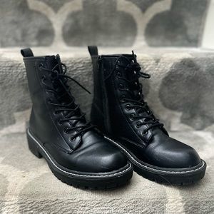 Women’s Fashion Ankle Booties Causal 8-Eye Side Zipper Lace-up Combat Boots